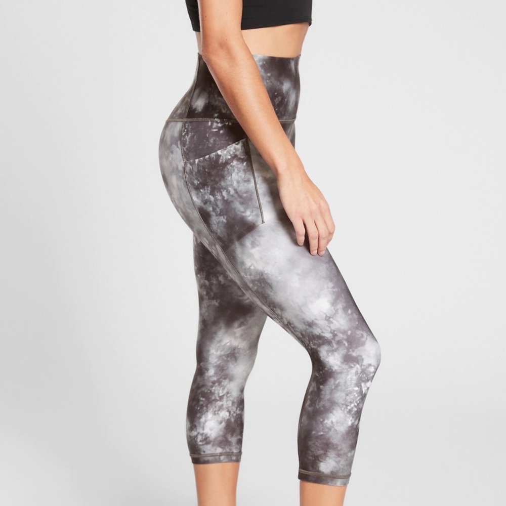 NWOT Athleta Salutation Stash Supernova Capri - Picture 3 of 13